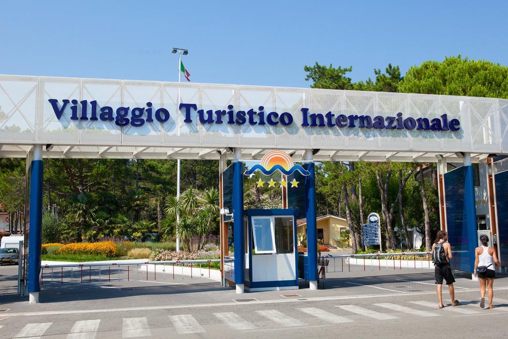 Villaggio Turistico Internazionale Бібіоне Екстер'єр фото
